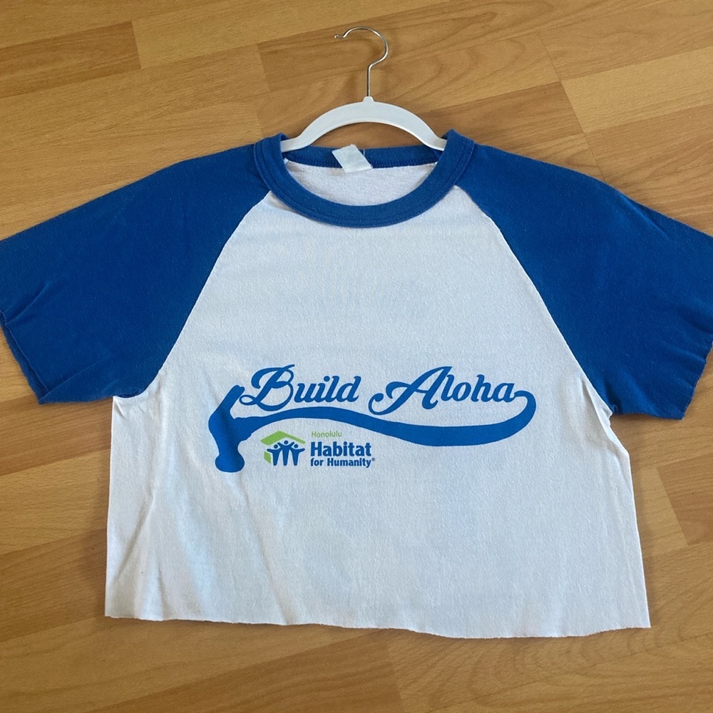 crop top unique to honolulu hawaii!